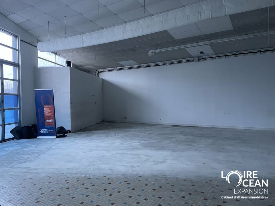 Local commercial · 510 m² · Location — photo 3