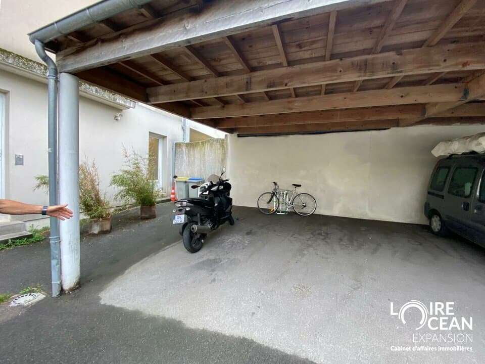 Local commercial · 40 m² · Location — photo 3