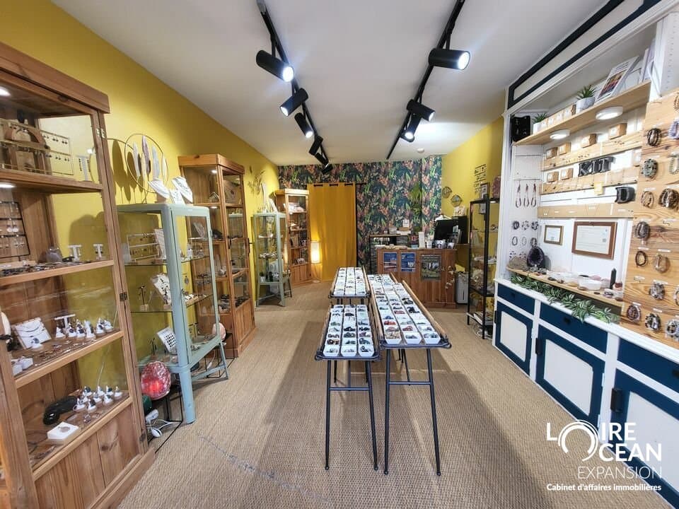 Local commercial · 50 m² · Location — photo 1