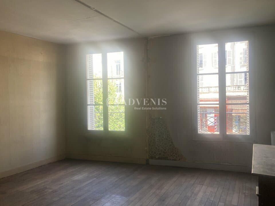 Murs commerciaux · 298 m² · Achat des murs — photo 1