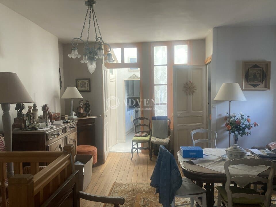 Murs commerciaux · 298 m² · Achat des murs — photo 2