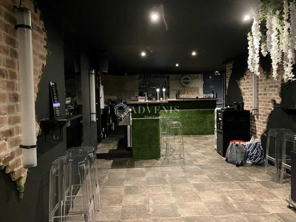 Local commercial · 155 m² · Achat des murs — photo 2