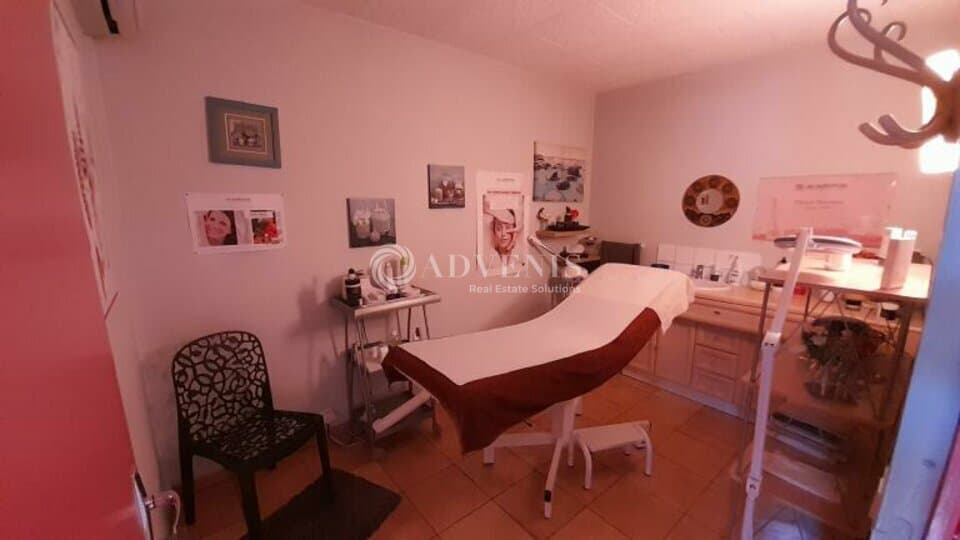 Centre SPA Beaute · 30 m² · Fonds de commerce — photo 1