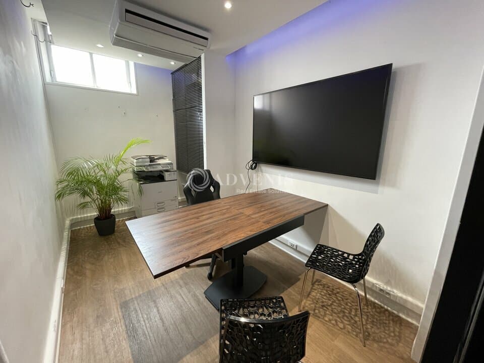 Local commercial · 32 m² · Cession de bail — photo 2