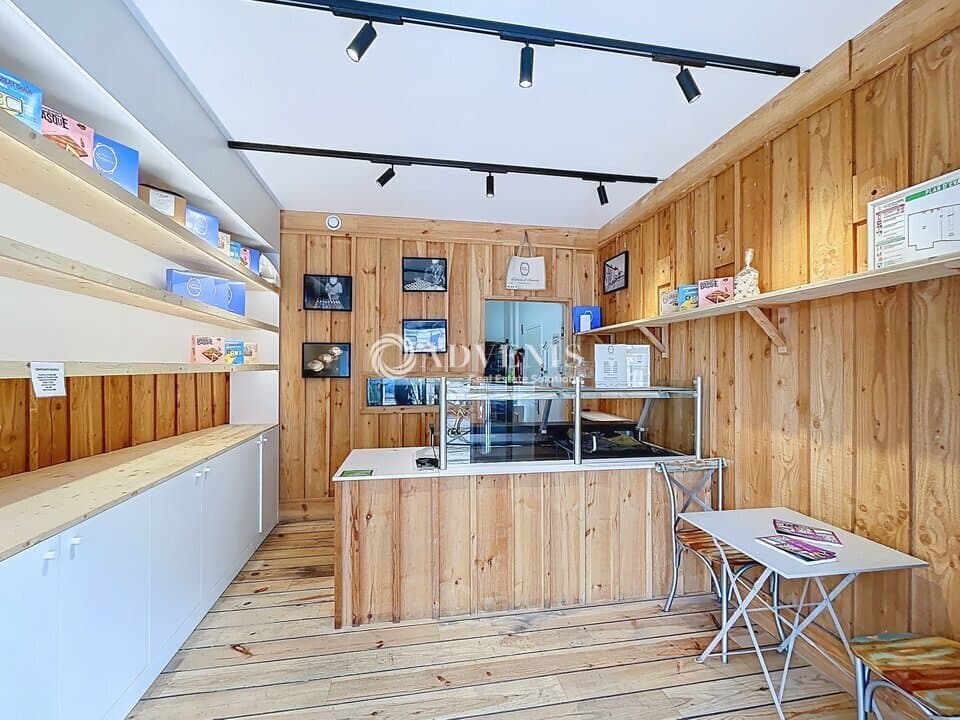 Local commercial · 30 m² · Cession de bail — photo 1