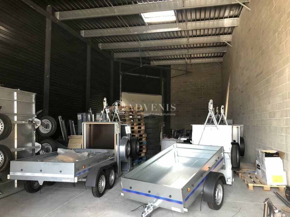 Local commercial · 200 m² · Location — photo 3