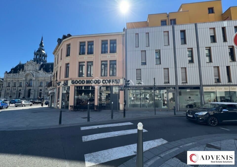 Local commercial · 125 m² · Location — photo 1