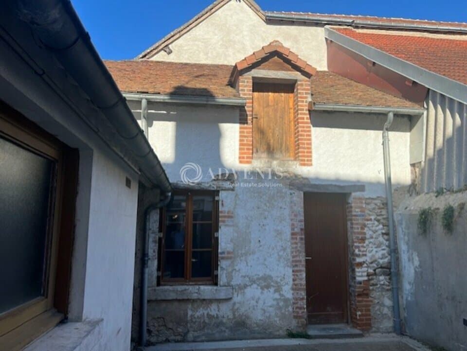 Local commercial · 65 m² · Location — photo 3