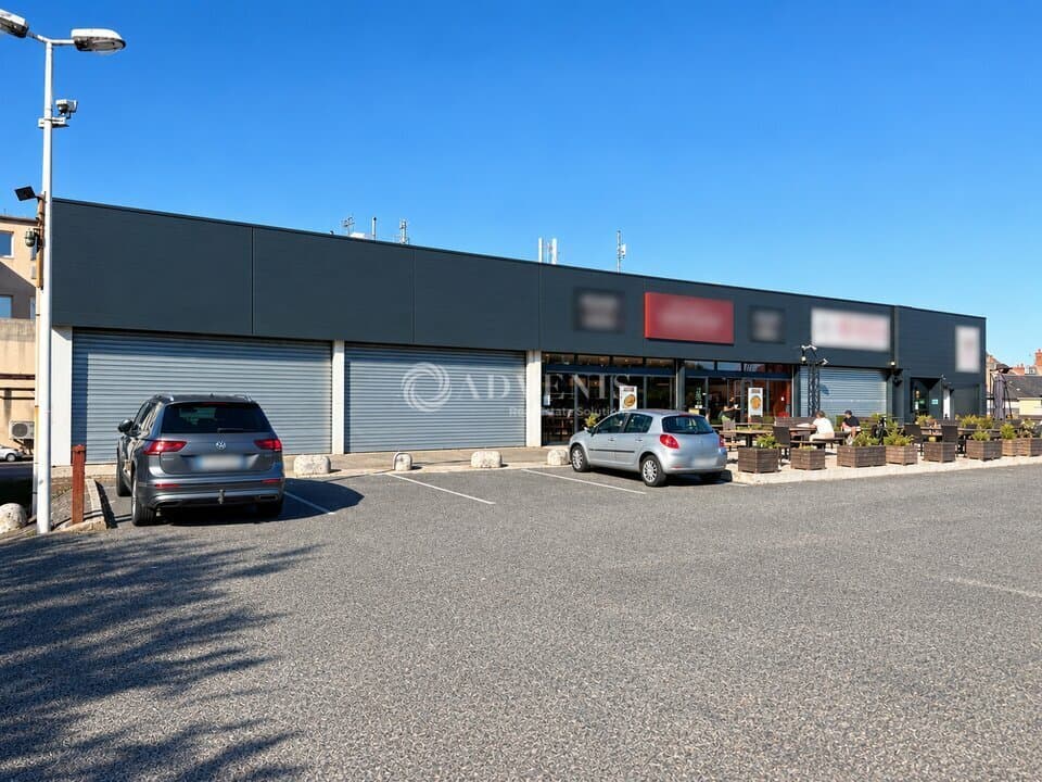 Local commercial · 528 m² · Location — photo 1