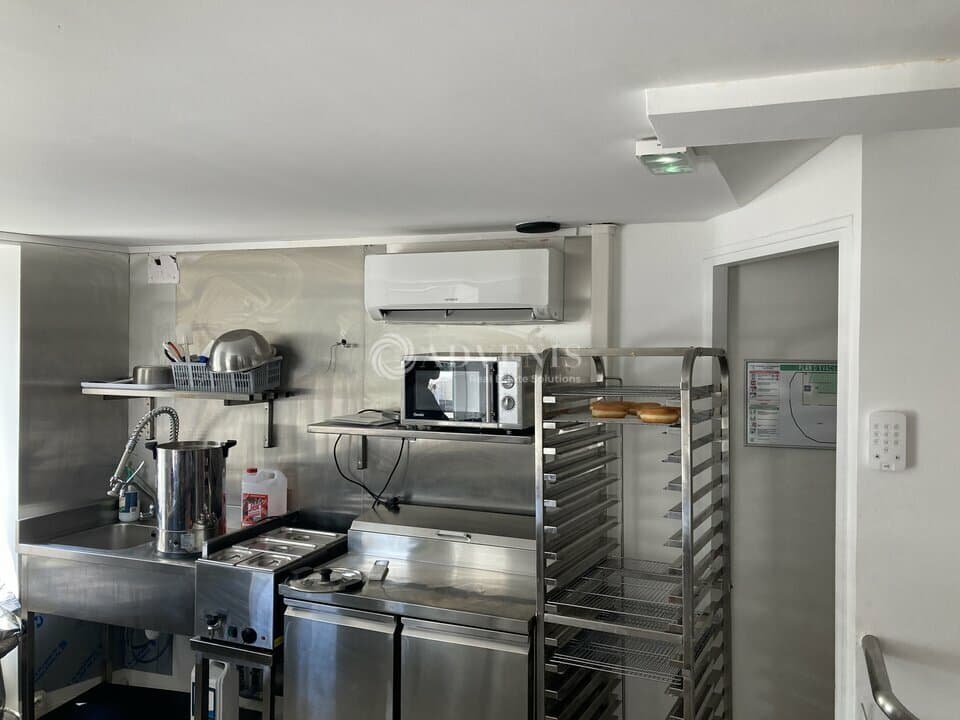 Local commercial · 72 m² · Cession de bail — photo 3
