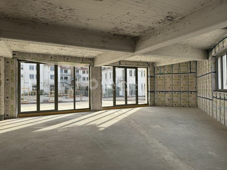 Local commercial · 160 m² · Achat des murs — photo 3