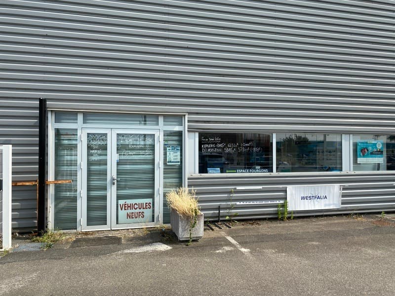 Local commercial · 20 m² · Location — photo 3
