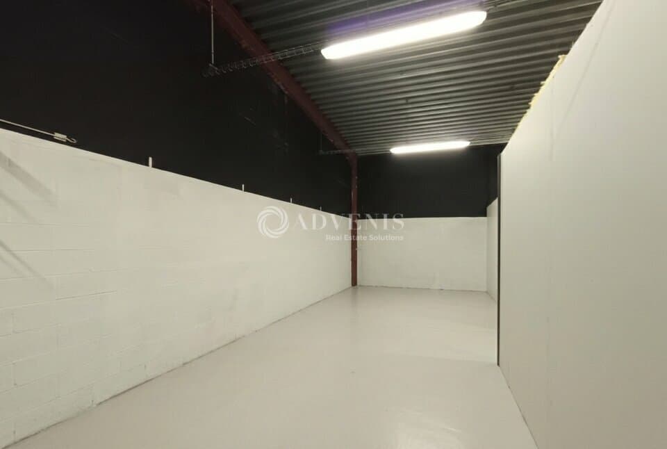 Local commercial · 360 m² · Location — photo 3