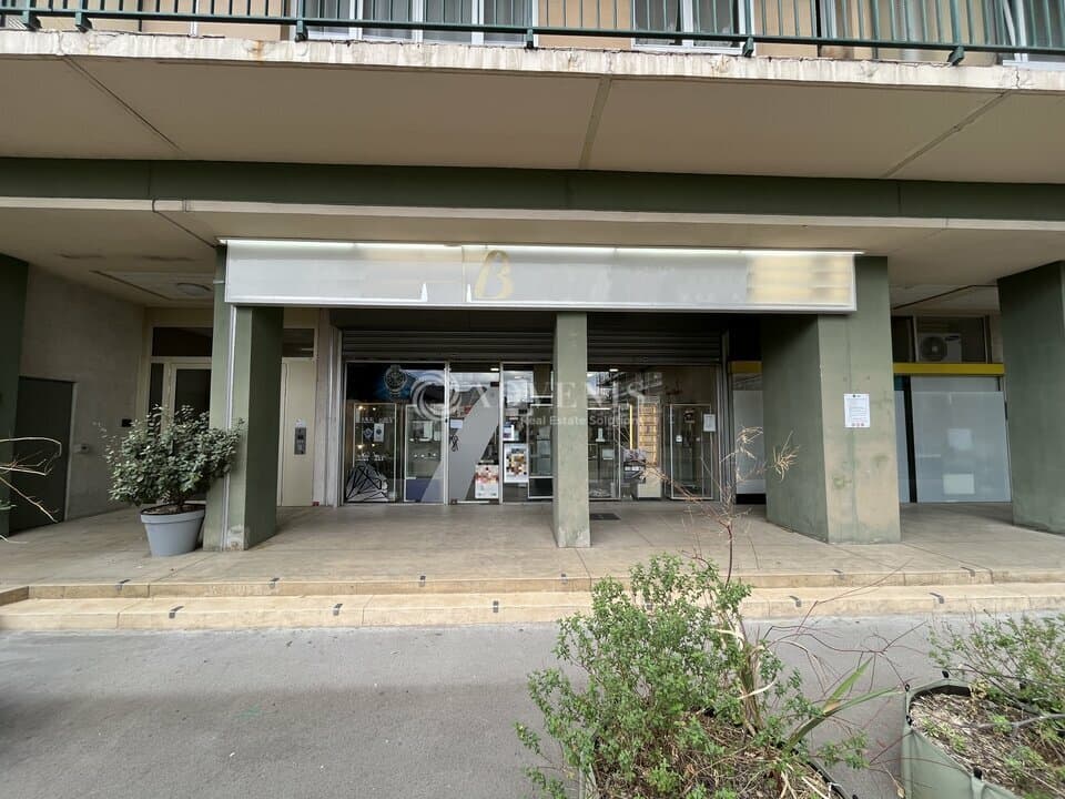 Local commercial · 50 m² · Location — photo 1