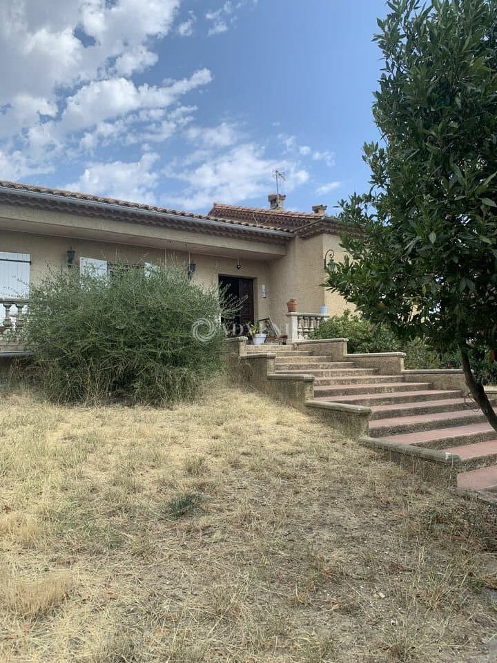 Local commercial · 250 m² · Achat des murs — photo 1
