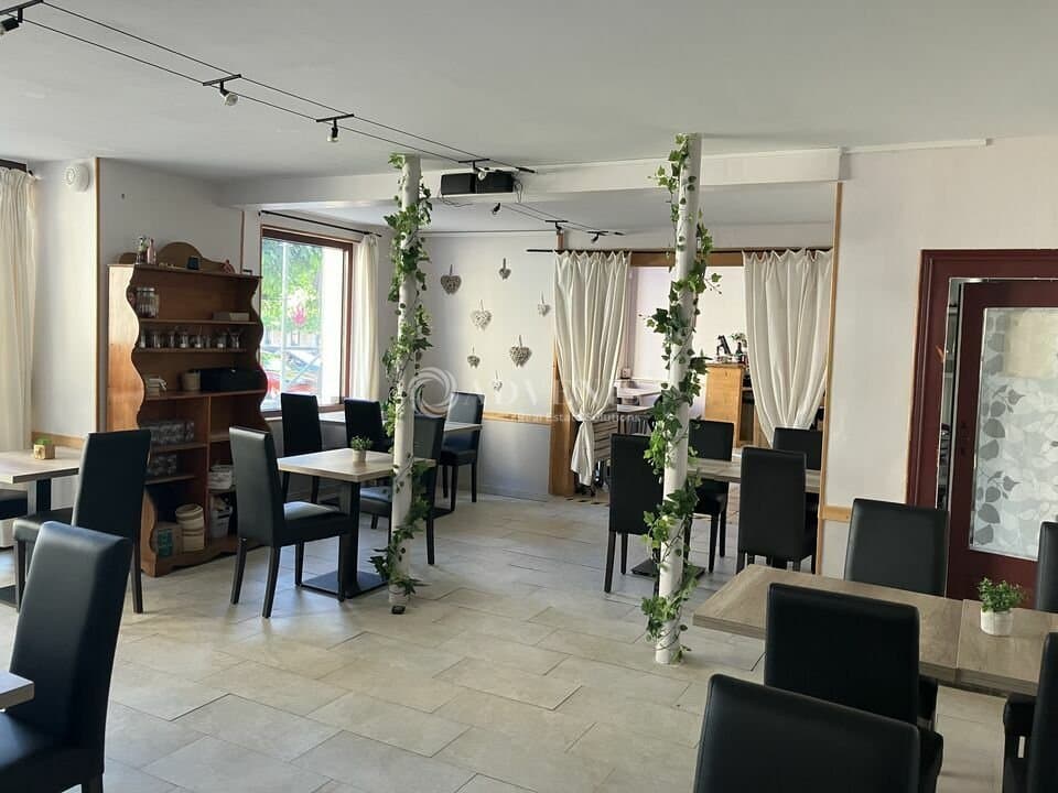 Bar-Café · 110 m² · Fonds de commerce — photo 1