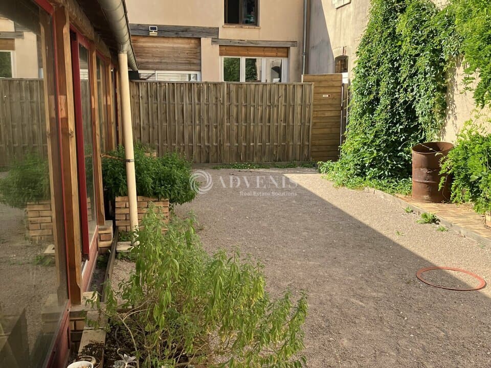 Bar-Café · 110 m² · Fonds de commerce — photo 3