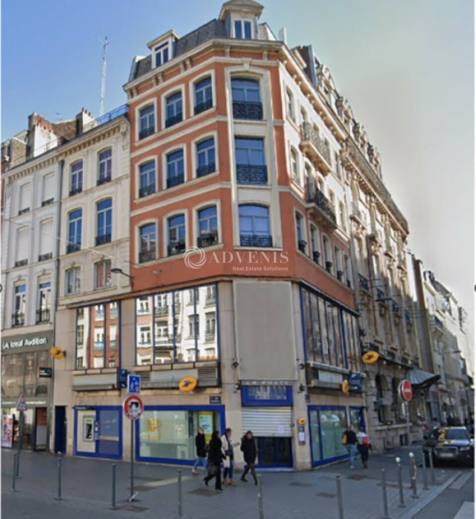 Local commercial · 209 m² · Location — photo 1