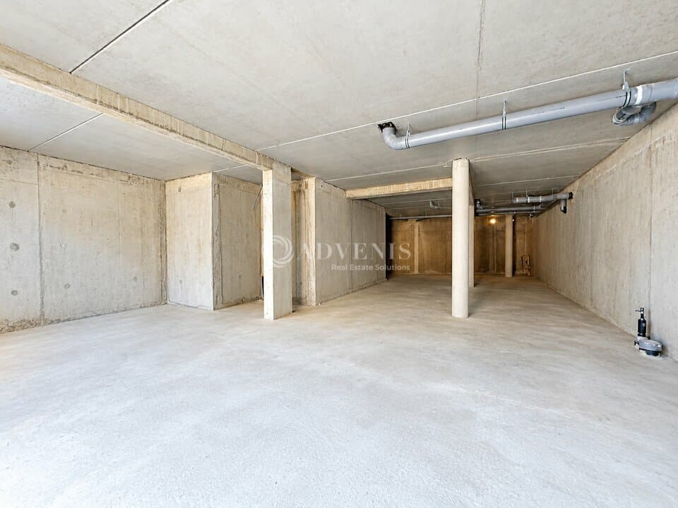 Local commercial · 212 m² · Achat des murs — photo 3