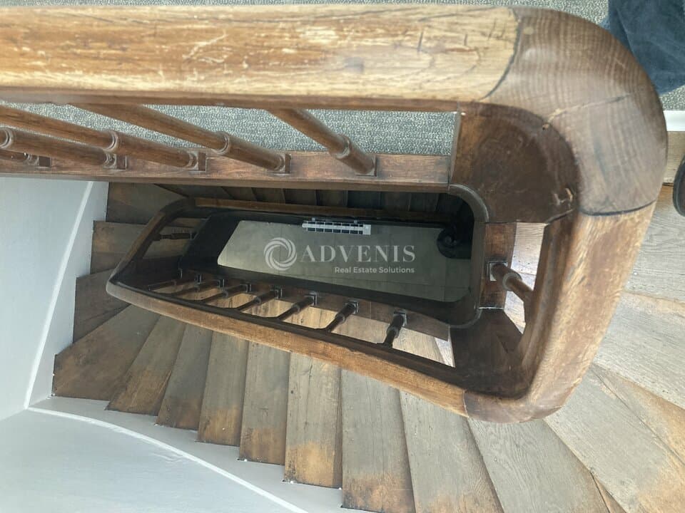 Local commercial · 150 m² · Location — photo 3