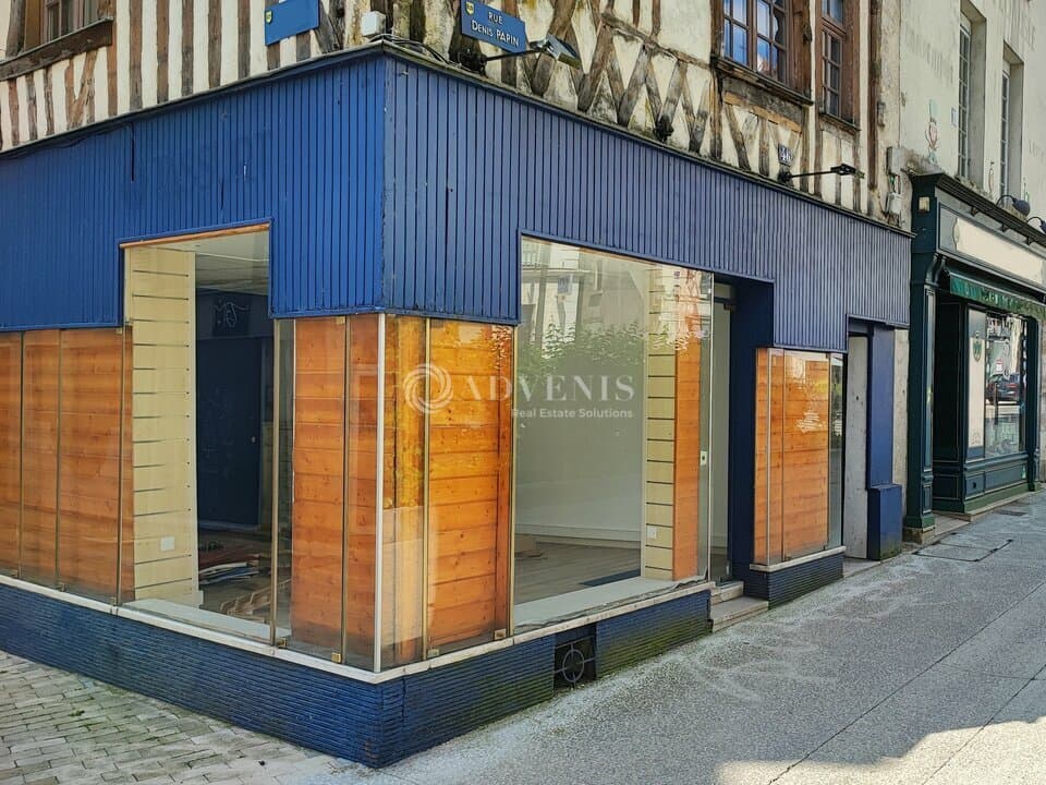 Local commercial · 23 m² · Location — photo 2