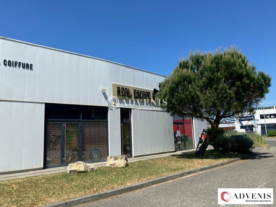 Local commercial · 188 m² · Location — photo 2