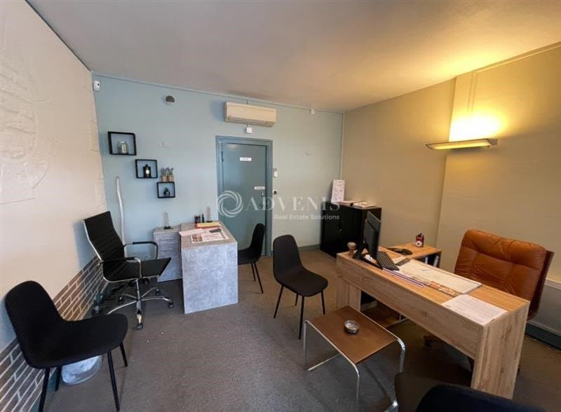 Local commercial · 39 m² · Location — photo 3