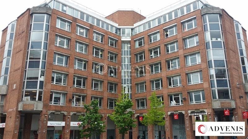 Local commercial · 229 m² · Location — photo 2