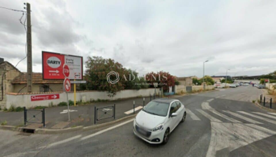 Local commercial · 250 m² · Achat des murs — photo 2