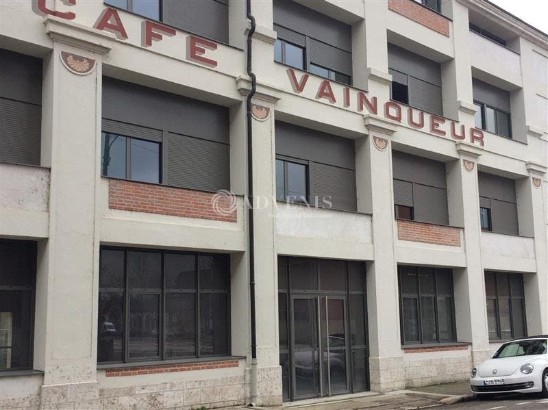 Local commercial · 511 m² · Location — photo 2