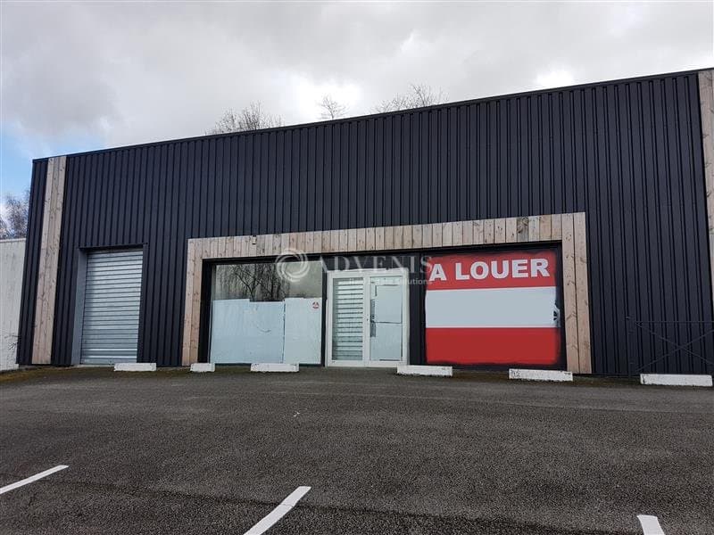 Local commercial · 550 m² · Location — photo 1