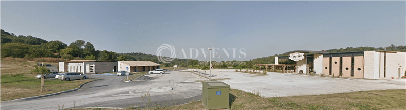 Local commercial · 1300 m² · Achat des murs — photo 3