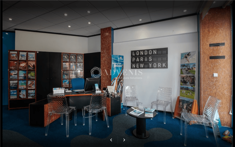 Local commercial · 135 m² · Location — photo 3