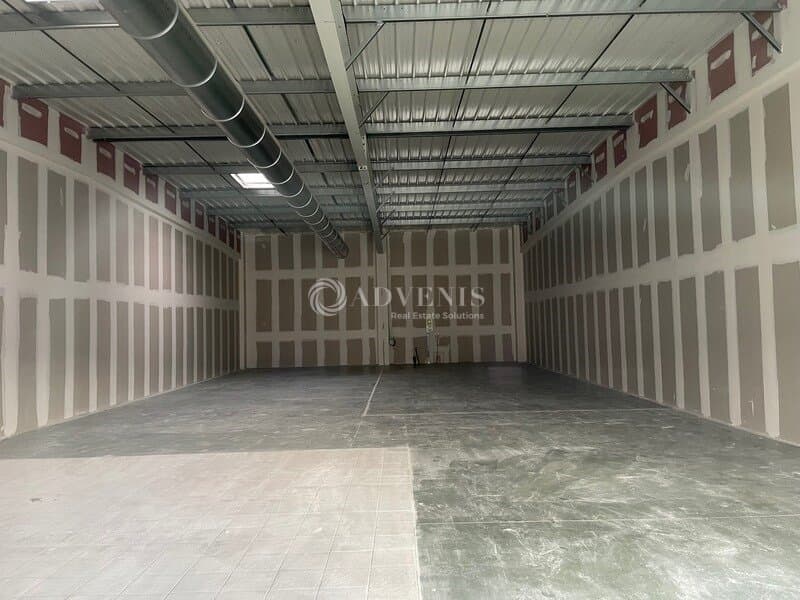 Local commercial · 290 m² · Location — photo 2