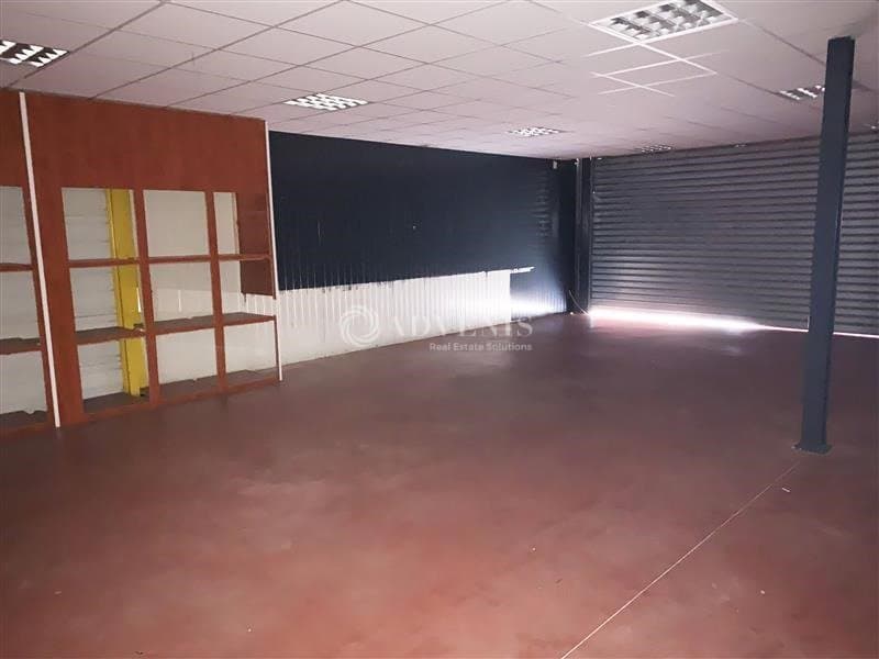 Local commercial · 525 m² · Location — photo 1