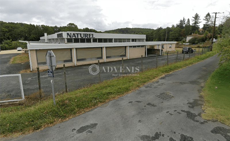 Local commercial · 400 m² · Location — photo 2