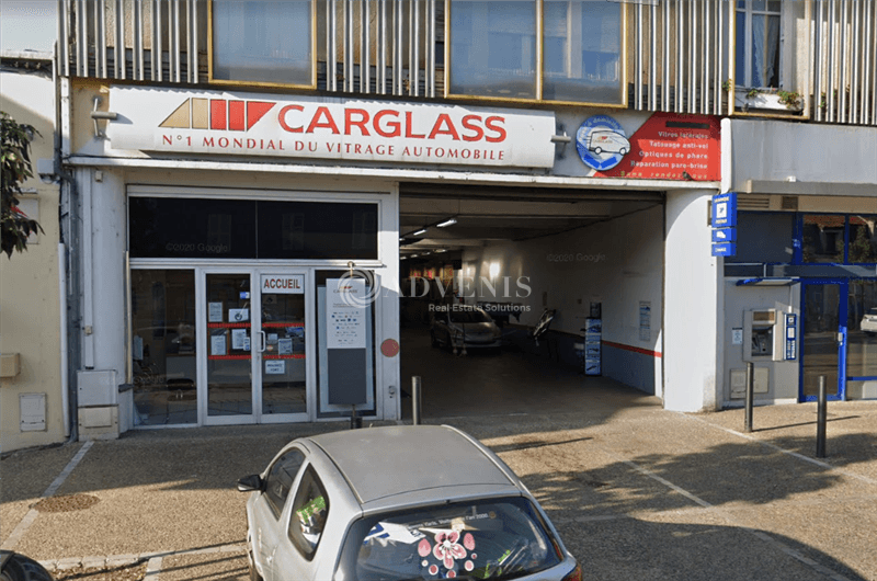 Local commercial · 600 m² · Location — photo 1