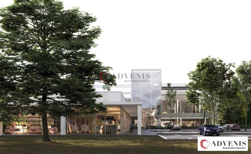 Local commercial · 700 m² · Location — photo 2