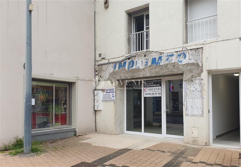 Local commercial · 150 m² · Location — photo 1