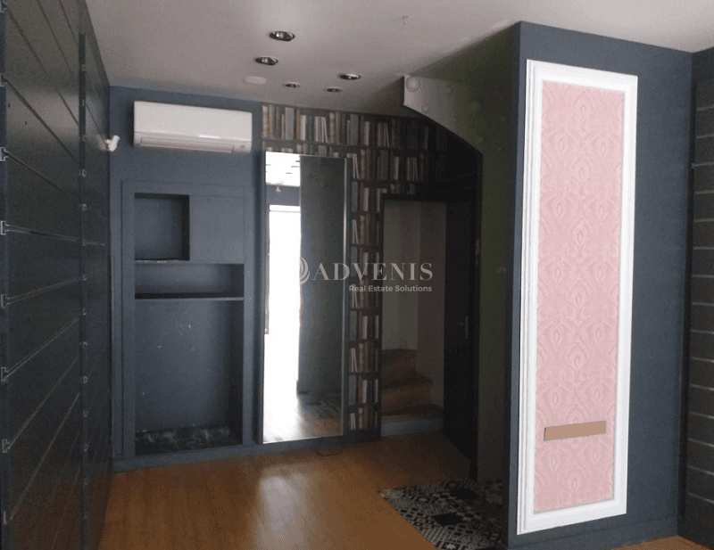 Local commercial · 80 m² · Location — photo 2