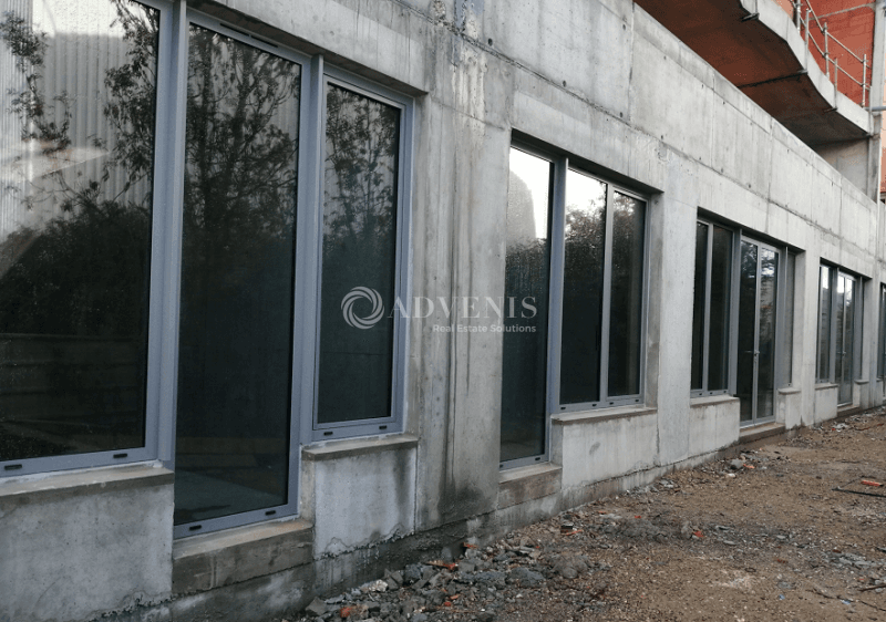 Local commercial · 290 m² · Location — photo 1