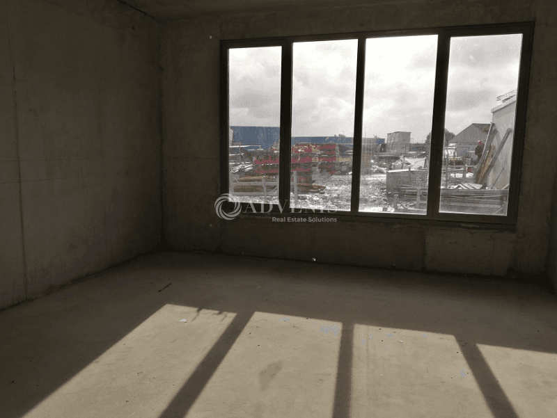 Local commercial · 290 m² · Location — photo 3