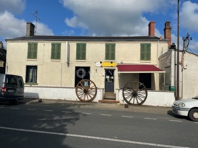 Local commercial · 203 m² · Achat des murs — photo 1