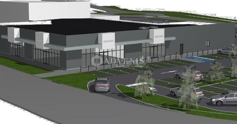 Local commercial · 489 m² · Location — photo 3