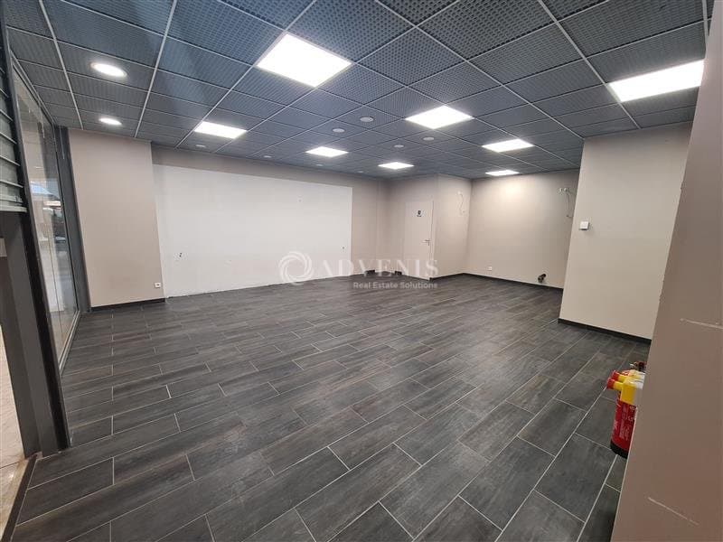 Local commercial · 70 m² · Location — photo 3