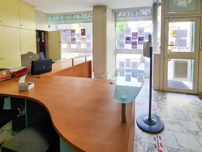 Local commercial · 90 m² · Location — photo 3