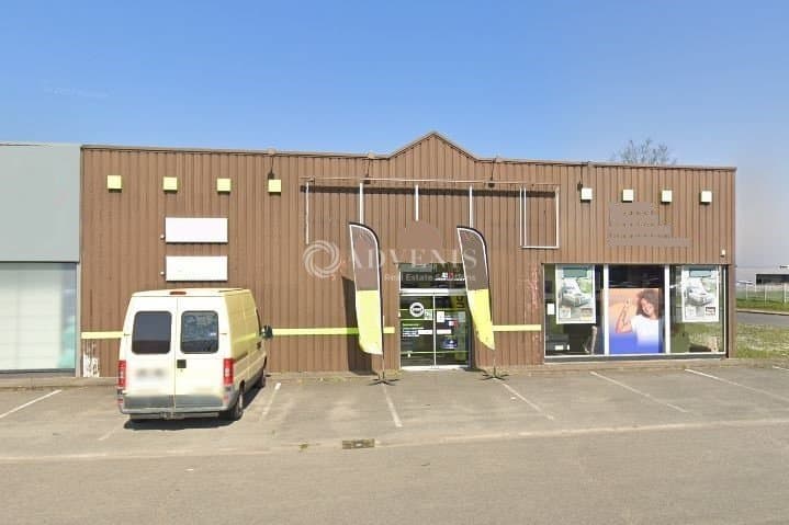 Local commercial · 432 m² · Location — photo 3