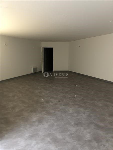 Local commercial · 495 m² · Achat des murs — photo 3