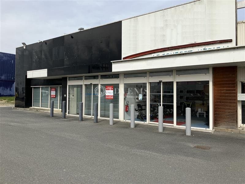 Local commercial · 1228 m² · Achat des murs — photo 1