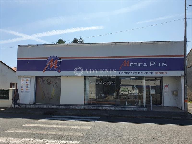 Local commercial · 600 m² · Location — photo 1
